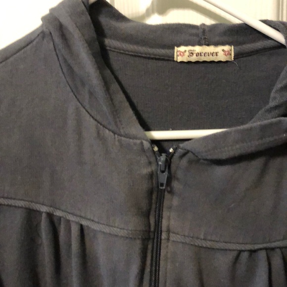 Grey jacket - Picture 3 of 5